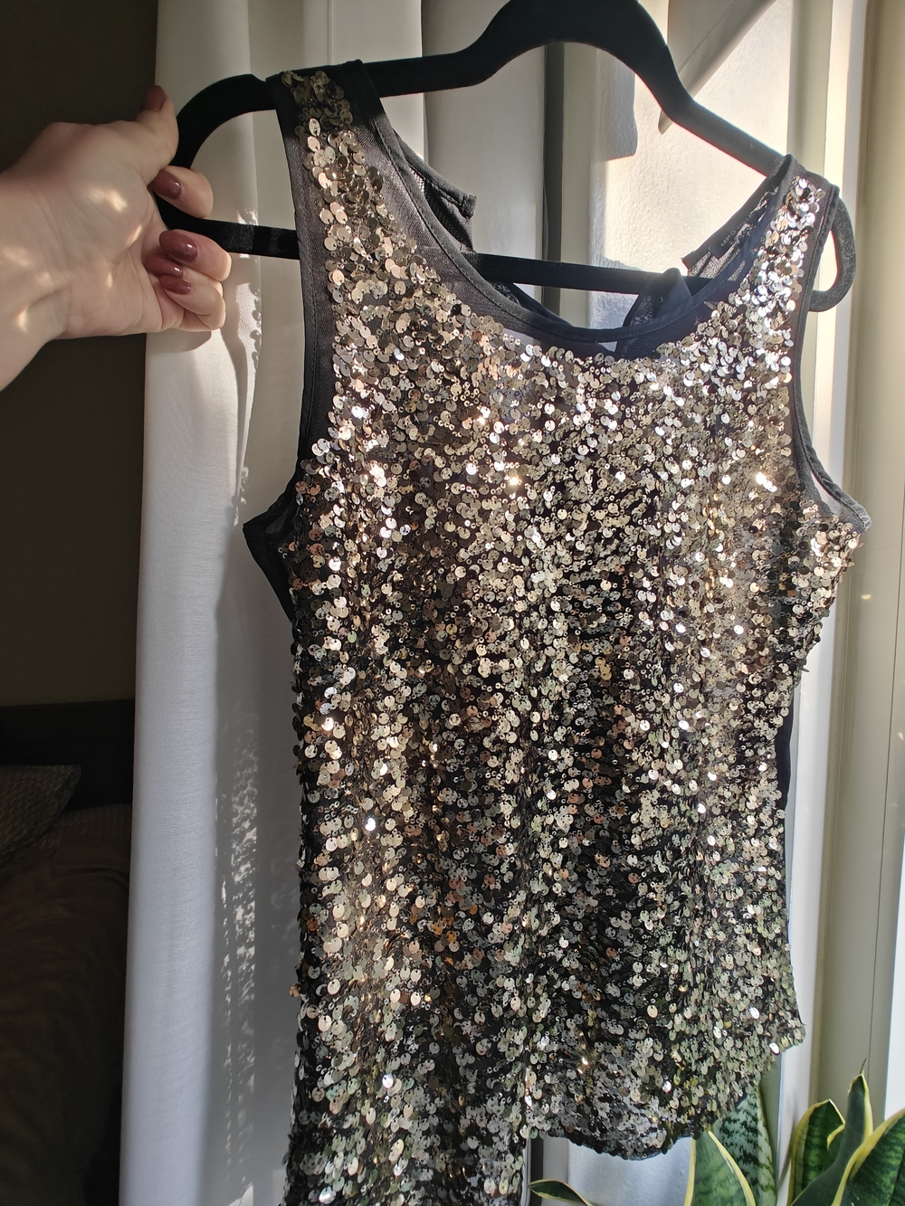 Sequin Scoop Neck Tank Top in Gold